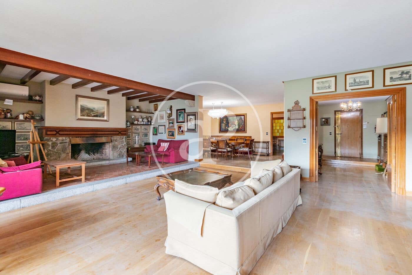 8 Zimmer Villa zu verkaufen in San Sebastian de los Reyes mit Pool - 1.790.000 € (Ref: 9568670)