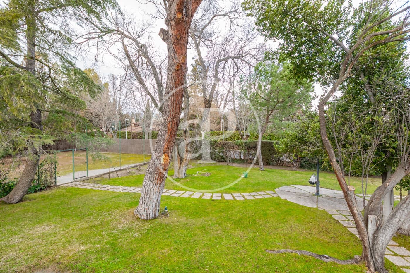 8 Zimmer Villa zu verkaufen in San Sebastian de los Reyes mit Pool - 1.790.000 € (Ref: 9568670)