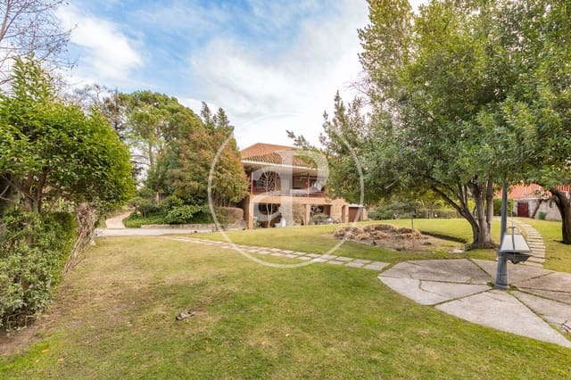 8 Zimmer Villa zu verkaufen in Fuente del Fresno, San Sebastián de los Reyes mit Pool - 1.790.000 € (Ref: 9568670)