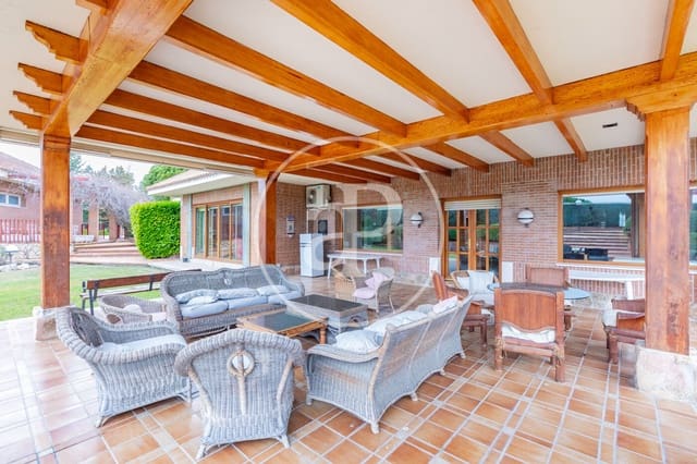 8 Zimmer Villa zu verkaufen in Fuente del Fresno, San Sebastián de los Reyes mit Pool - 1.790.000 € (Ref: 9568670)