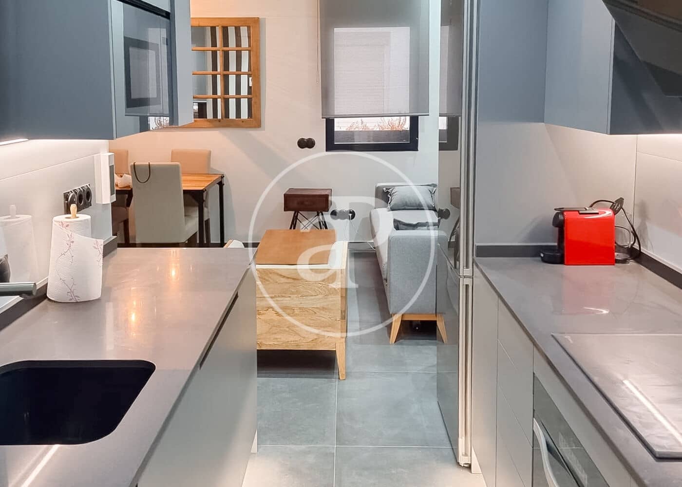 2 soveværelse Lejlighed til leje i Madrid by - € 1.700 (Ref: 9568671)