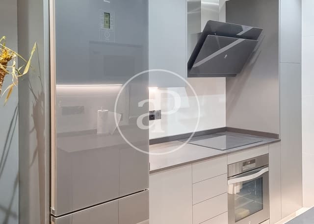 2 soveværelse Lejlighed til leje i Trafalgar, Madrid by - € 1.700 (Ref: 9568671)