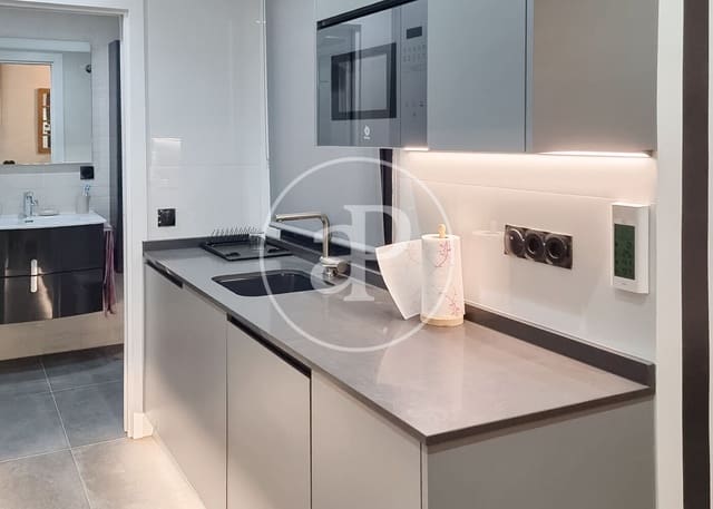 2 soveværelse Lejlighed til leje i Trafalgar, Madrid by - € 1.700 (Ref: 9568671)