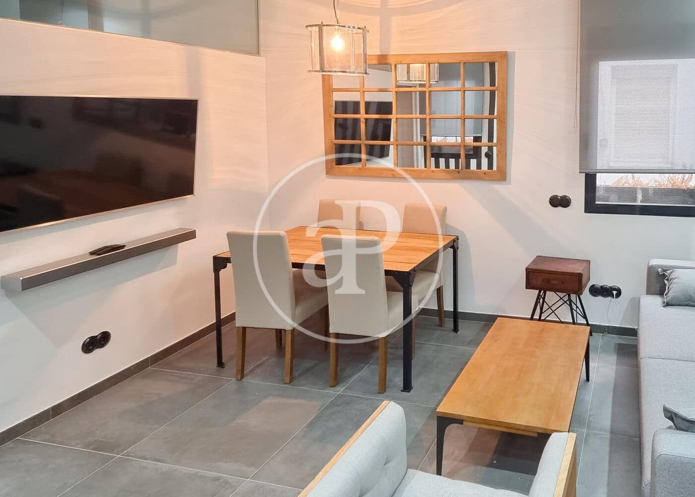 2 soveværelse Lejlighed til leje i Madrid by - € 1.700 (Ref: 9568671)