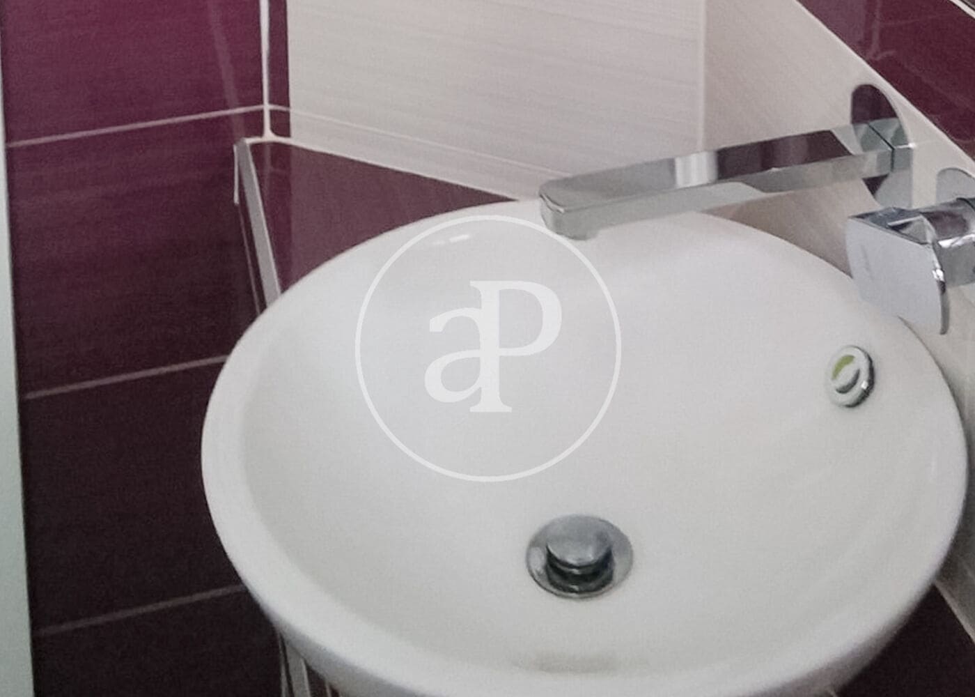 1 soveværelse Lejlighed til leje i Madrid by - € 1.800 (Ref: 9568673)