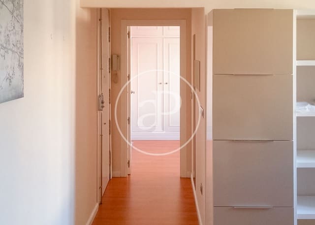 1 soveværelse Lejlighed til leje i Goya, Madrid by - € 1.800 (Ref: 9568673)