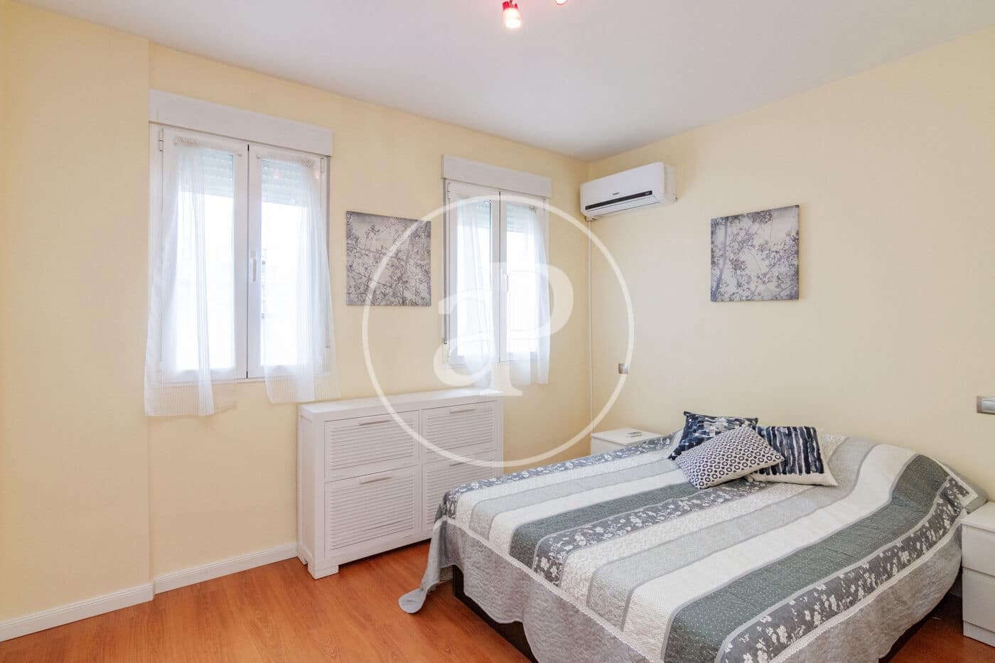 1 soveværelse Lejlighed til leje i Madrid by - € 1.800 (Ref: 9568673)