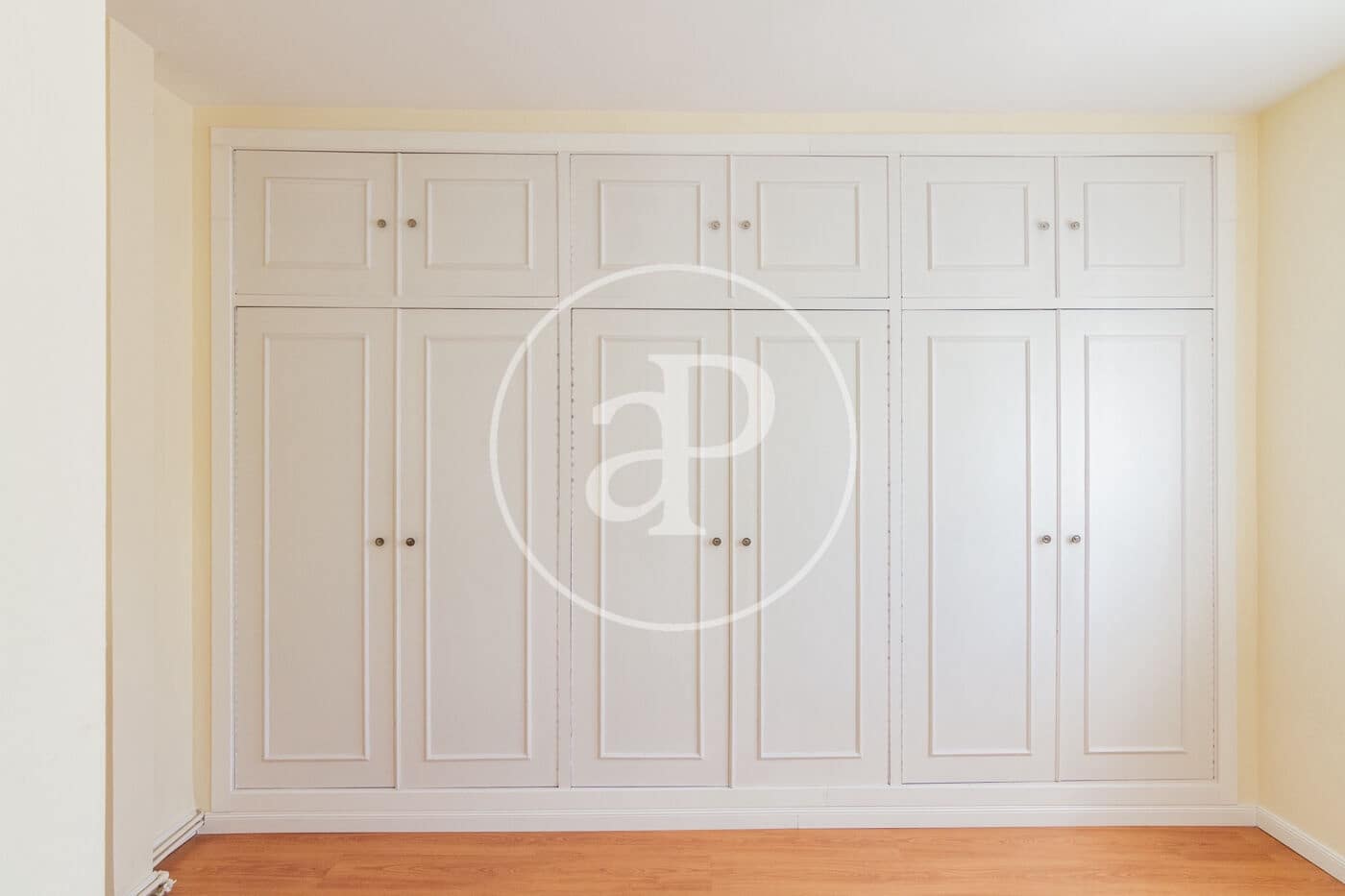 1 soveværelse Lejlighed til leje i Madrid by - € 1.800 (Ref: 9568673)