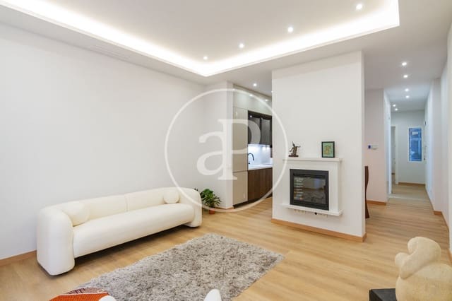 2 soveværelse Lejlighed til salg i Universidad, Madrid by - € 1.070.000 (Ref: 9568675)