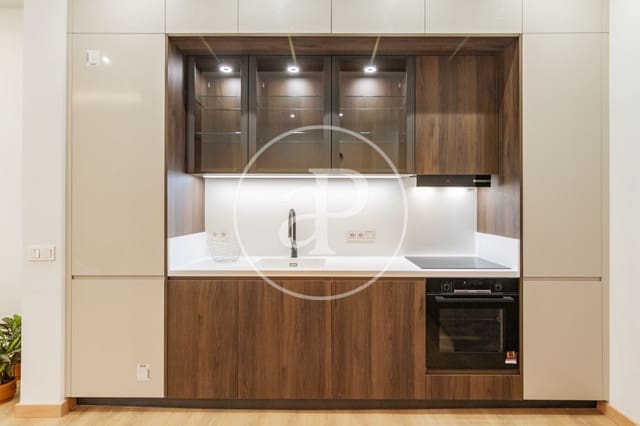 2 soveværelse Lejlighed til salg i Universidad, Madrid by - € 1.070.000 (Ref: 9568675)