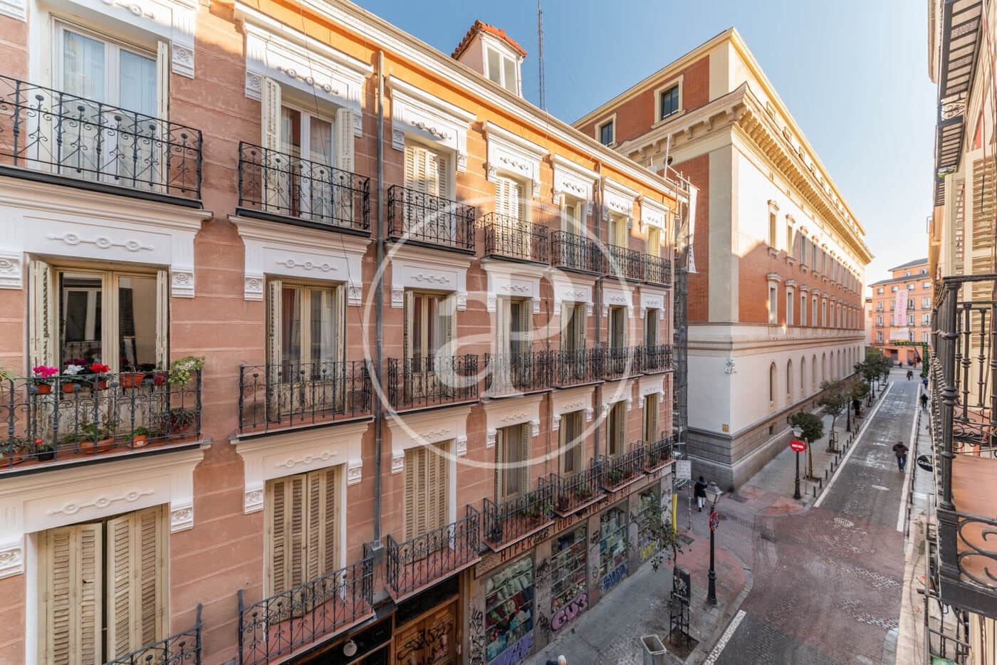 1 soveværelse Lejlighed til leje i Madrid by - € 2.400 (Ref: 9568676)