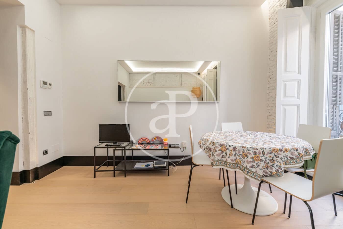 1 soveværelse Lejlighed til leje i Madrid by - € 2.400 (Ref: 9568676)