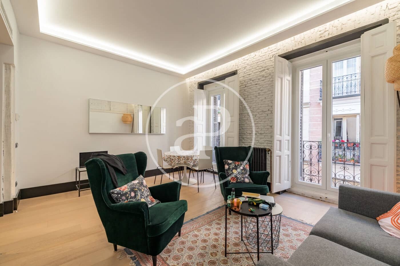 1 soveværelse Lejlighed til leje i Madrid by - € 2.400 (Ref: 9568676)