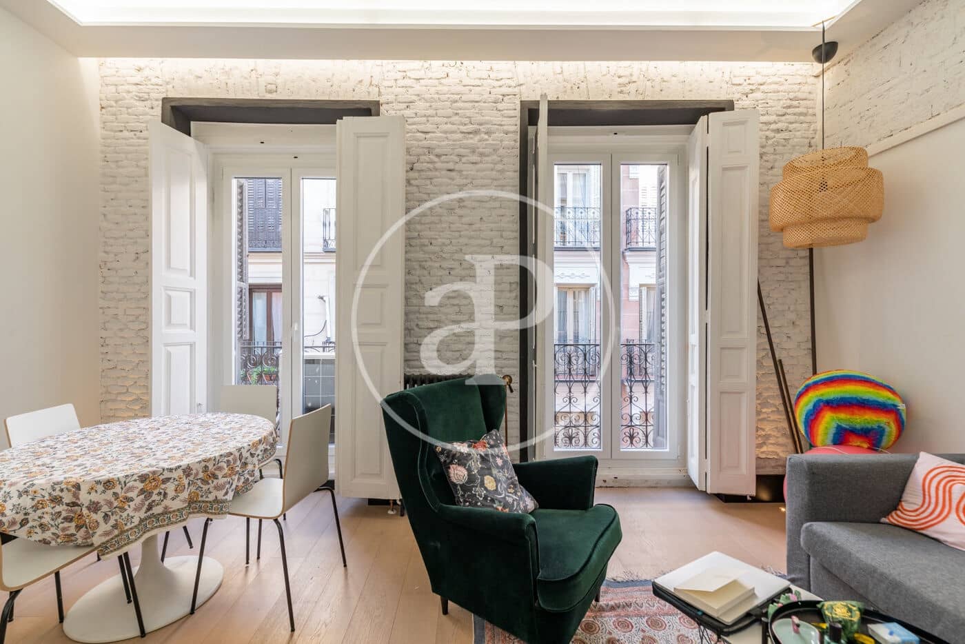 1 soveværelse Lejlighed til leje i Madrid by - € 2.400 (Ref: 9568676)