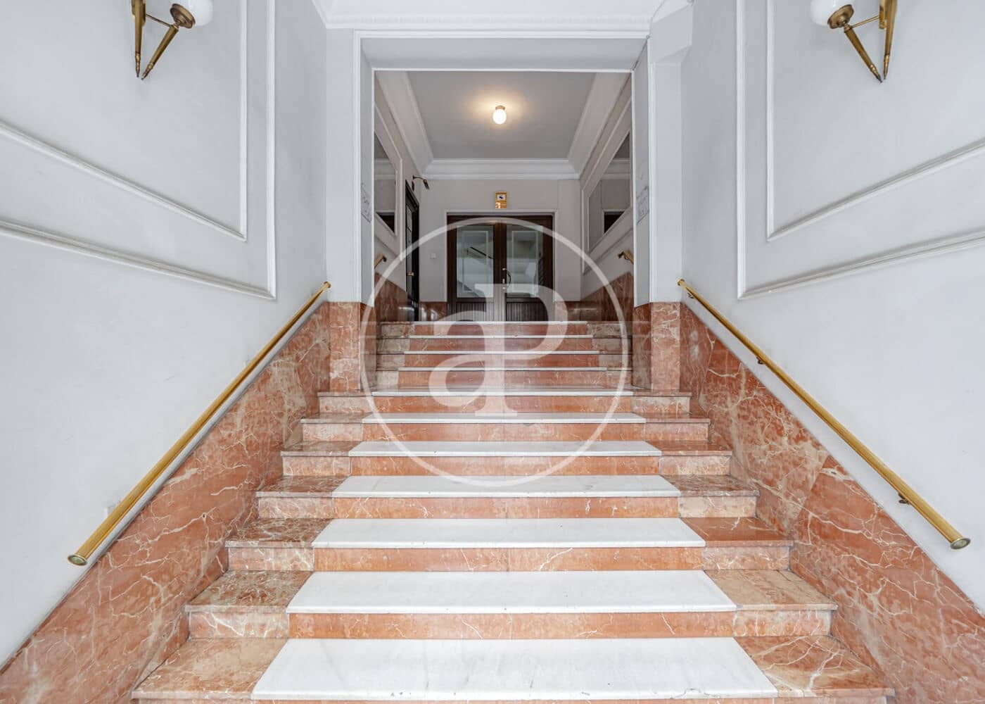 3 makuuhuone Huoneisto vuokrattavana paikassa Madrid kaupunki - 5 500 € (Ref: 9568679)