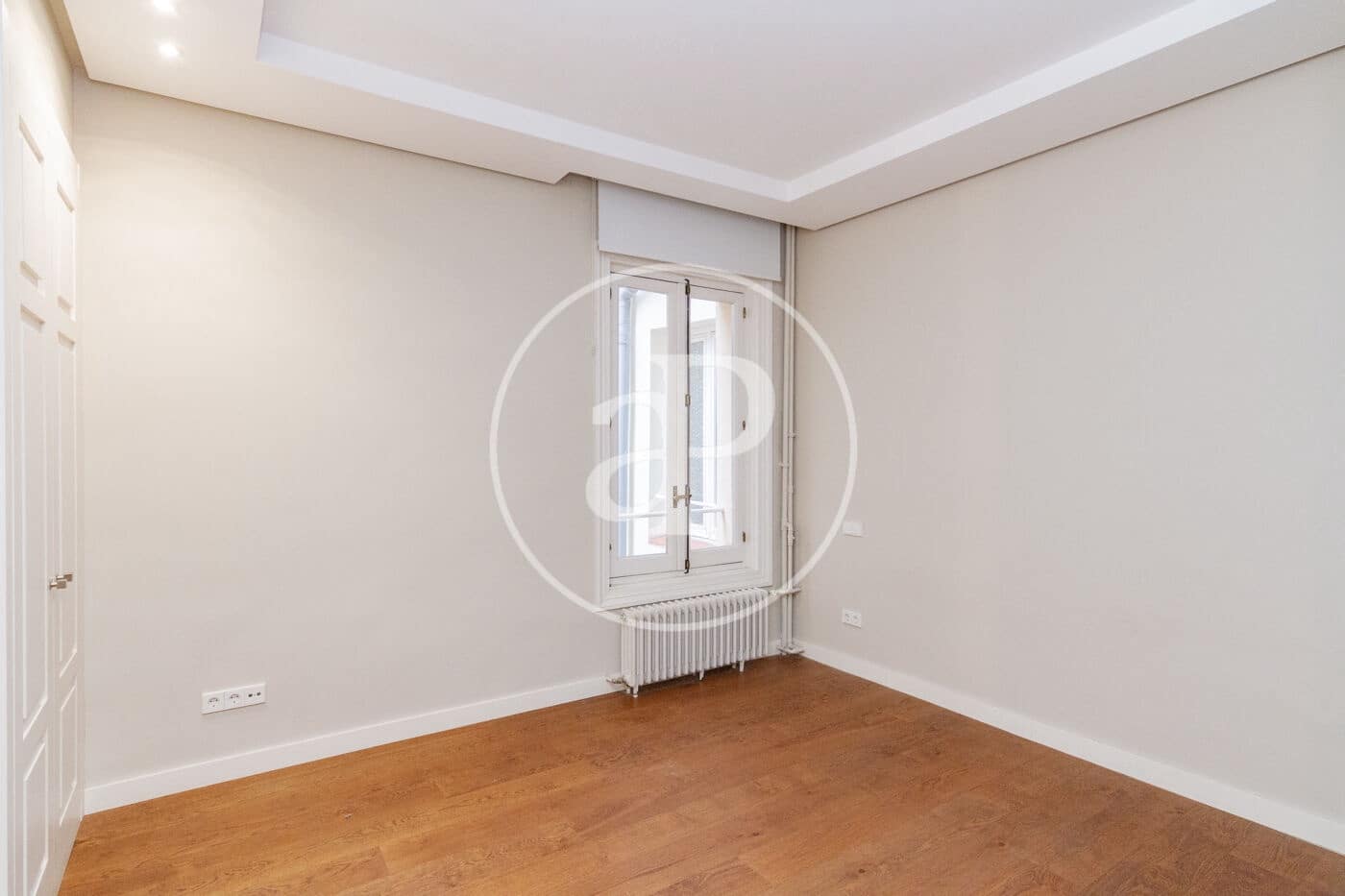 5 soveværelse Lejlighed til leje i Madrid by - € 9.000 (Ref: 9568680)