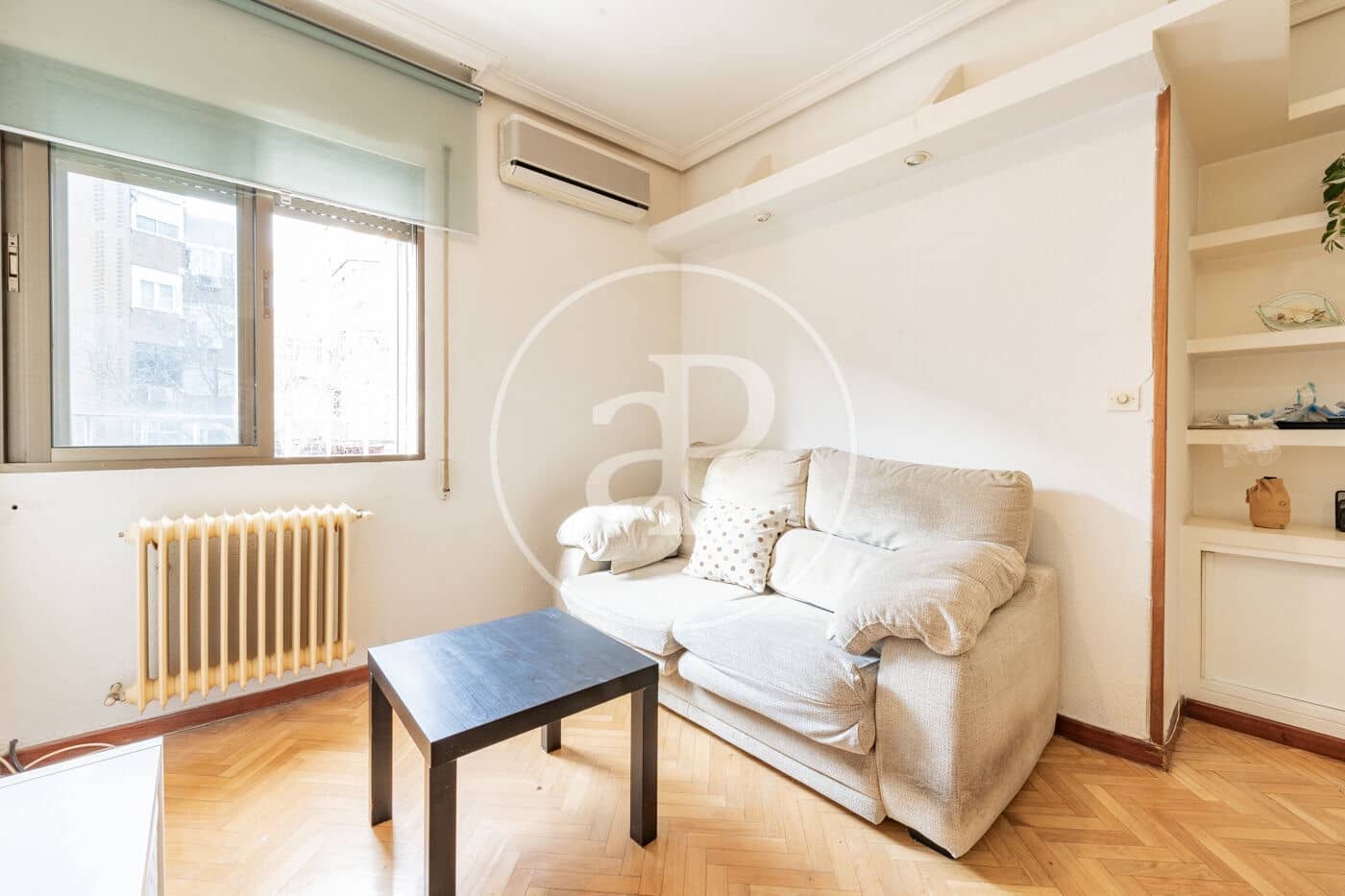 2 soveværelse Lejlighed til salg i Madrid by - € 357.000 (Ref: 9568681)