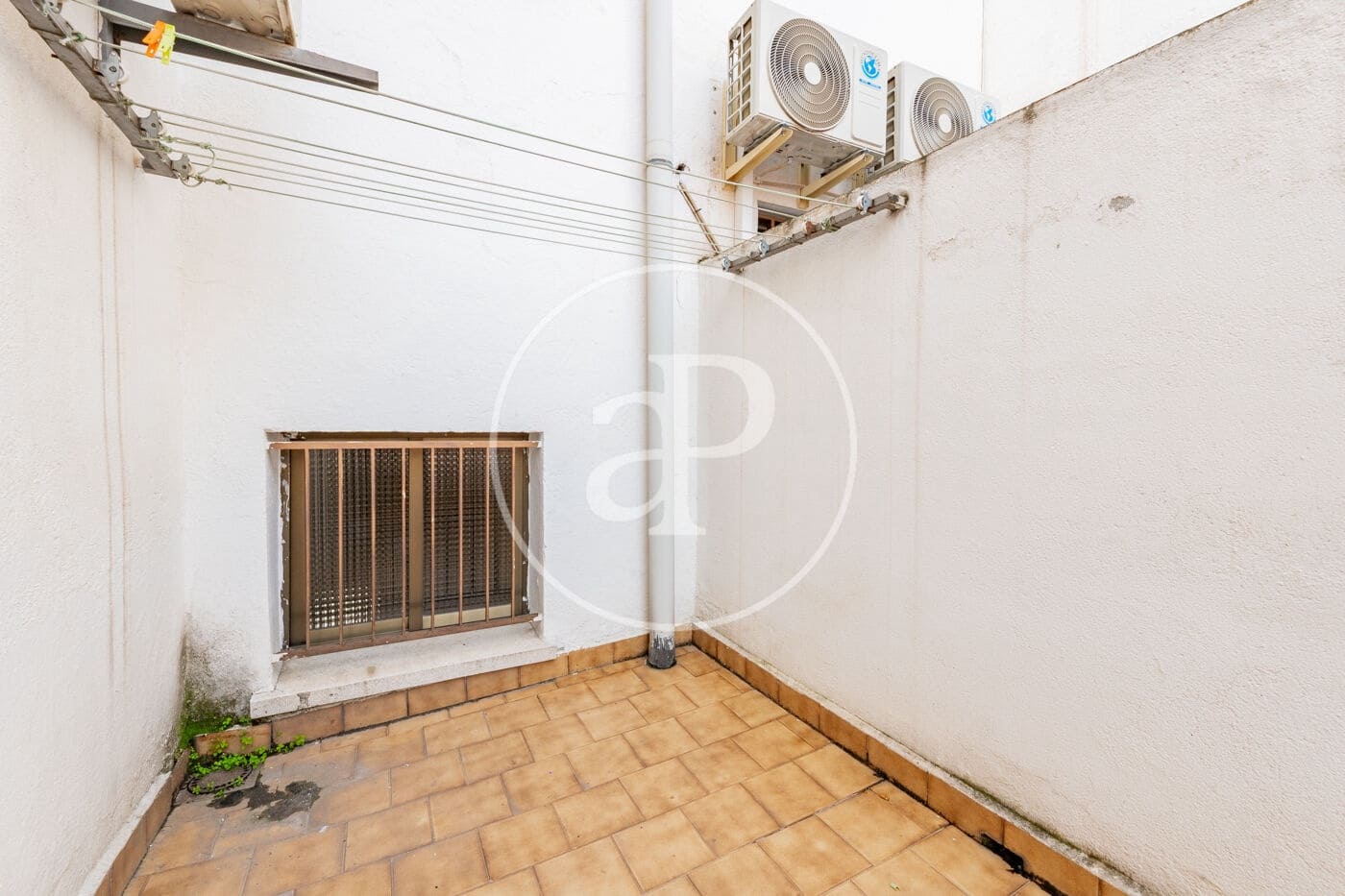 2 soveværelse Lejlighed til salg i Madrid by - € 357.000 (Ref: 9568681)