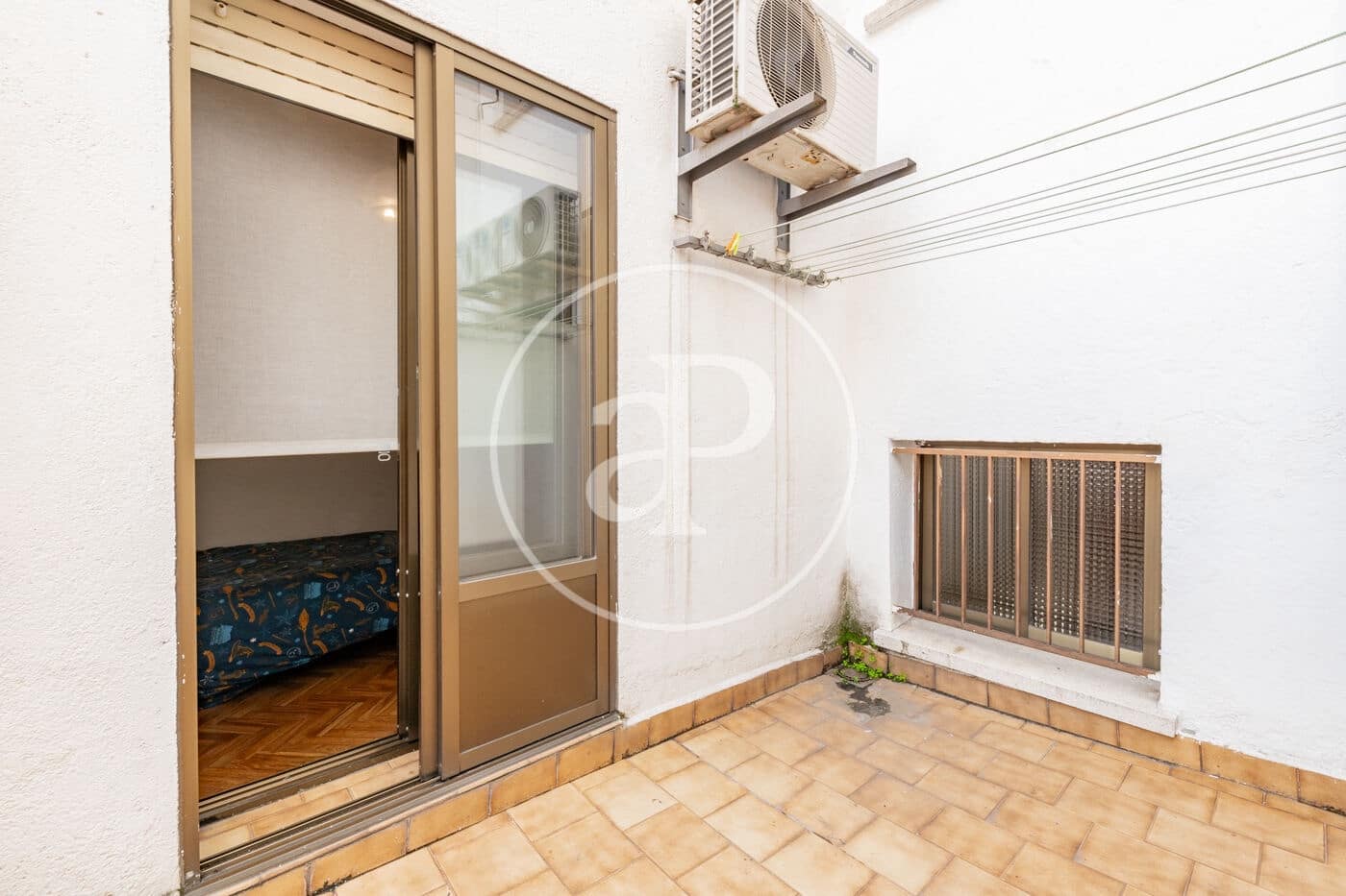 2 soveværelse Lejlighed til salg i Madrid by - € 357.000 (Ref: 9568681)