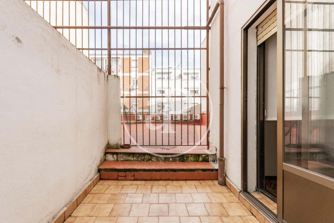 2 soveværelse Lejlighed til salg i Madrid by - € 357.000 (Ref: 9568681)