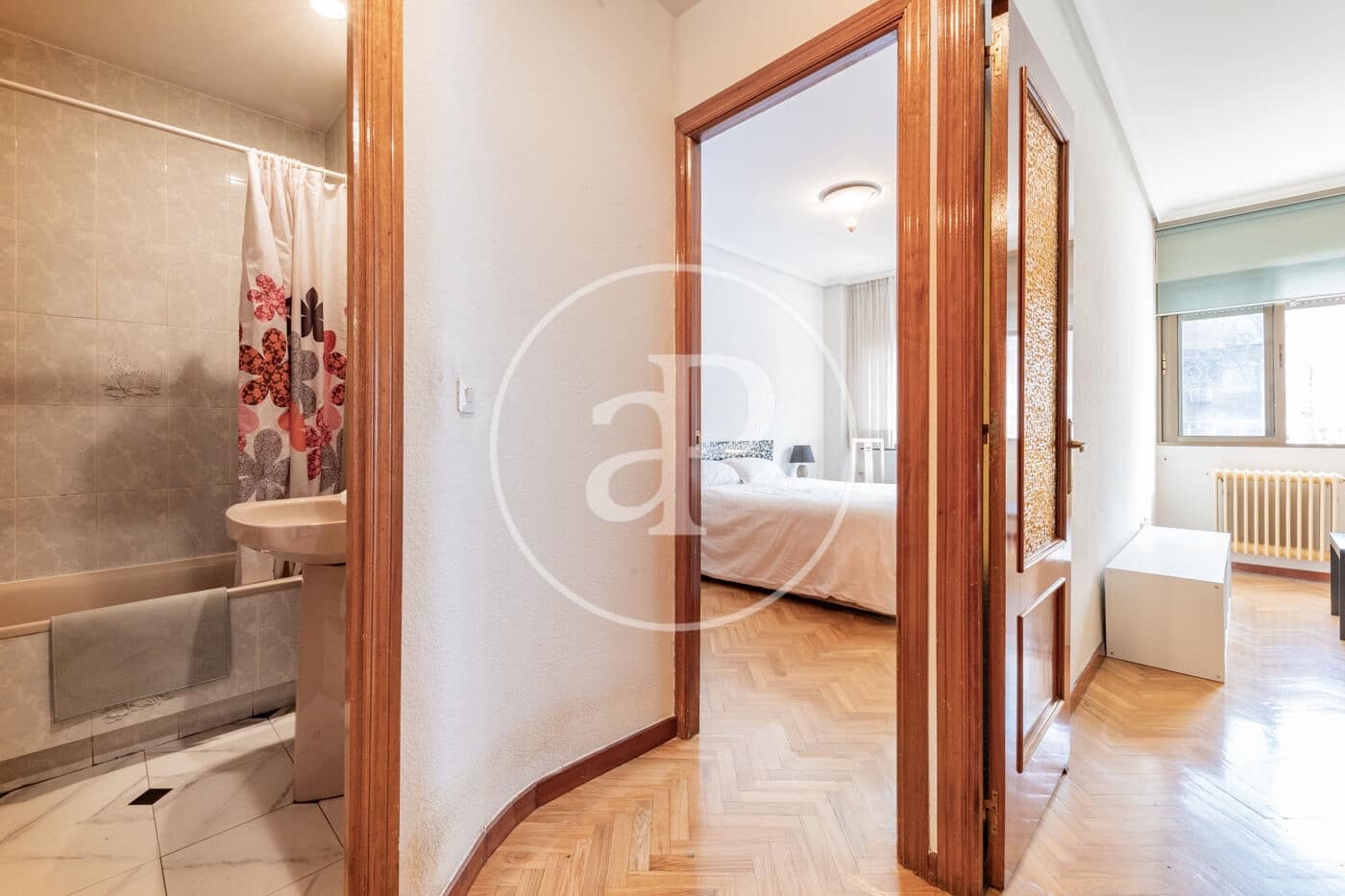 2 soveværelse Lejlighed til salg i Madrid by - € 357.000 (Ref: 9568681)