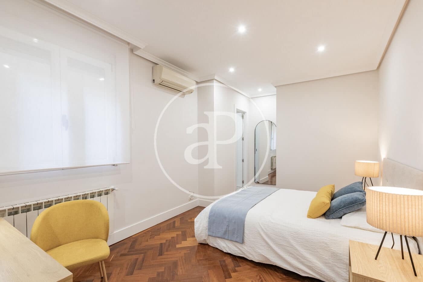 Apartamento de 3 habitaciones en Madrid ciudad en alquiler - 3.700 € (Ref: 9571182)