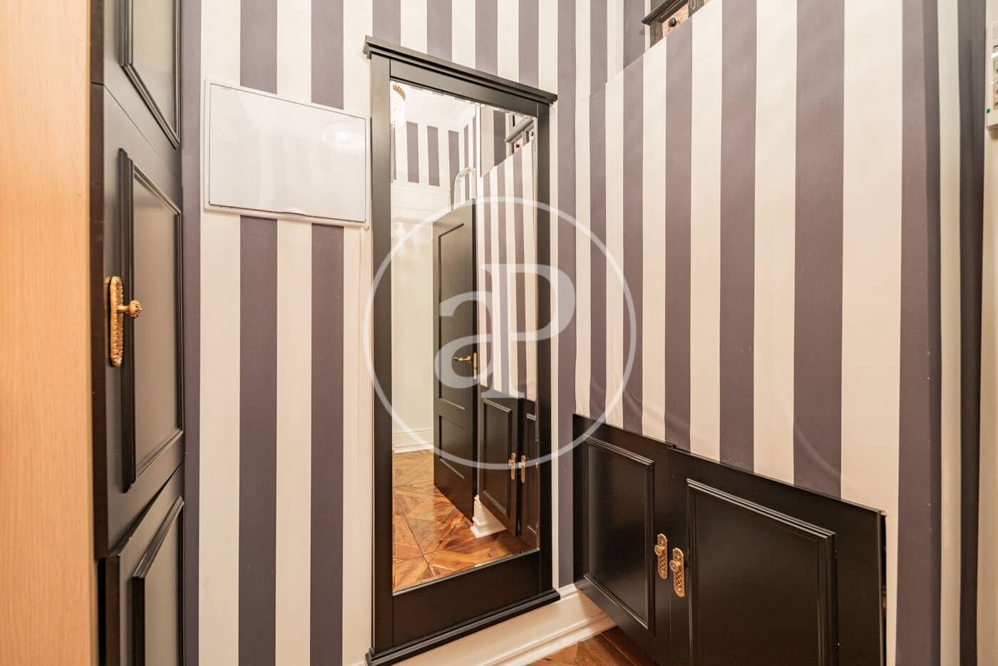 Apartamento de 1 habitación en Madrid ciudad en venta - 950.000 € (Ref: 9571183)