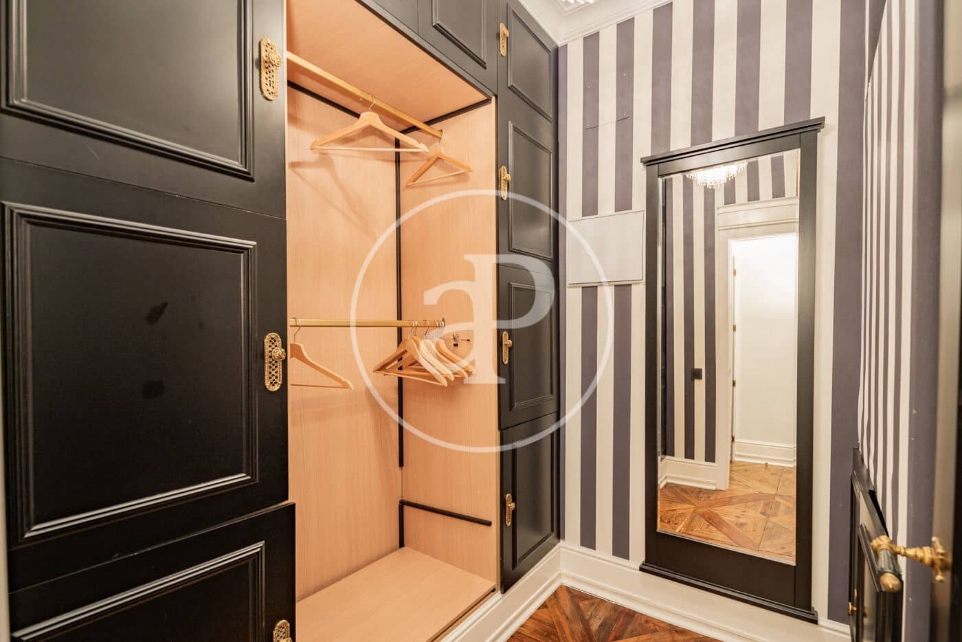 Apartamento de 1 habitación en Madrid ciudad en venta - 950.000 € (Ref: 9571183)