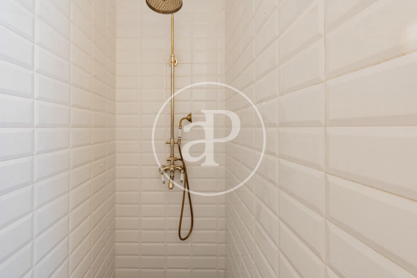 1 bedroom Apartment for sale in Madrid city - € 950,000 (Ref: 9571183)