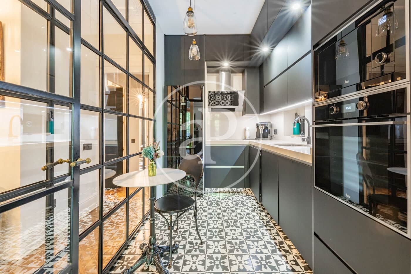 1 bedroom Apartment for sale in Madrid city - € 950,000 (Ref: 9571183)
