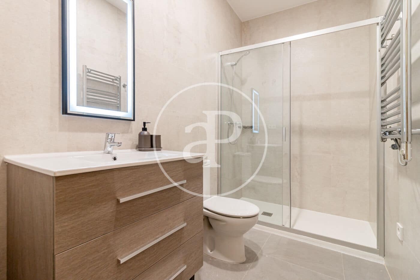 2 makuuhuone Huoneisto vuokrattavana paikassa Madrid kaupunki - 3 900 € (Ref: 9571186)