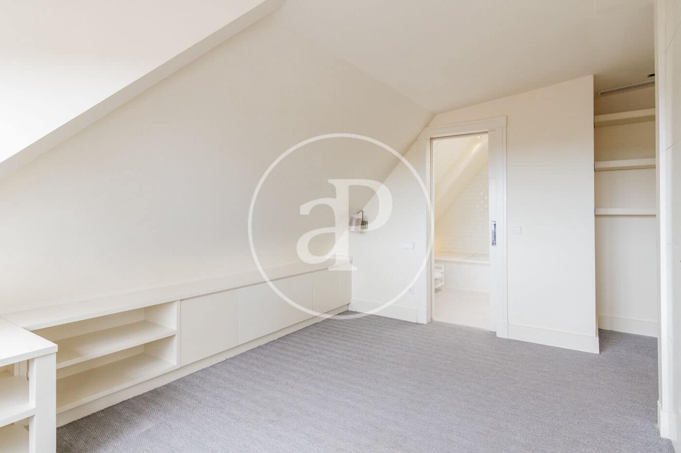 6 camera da letto Appartamento da affittare in Madrid citta con piscina - 8.250 € (Rif: 9574640)