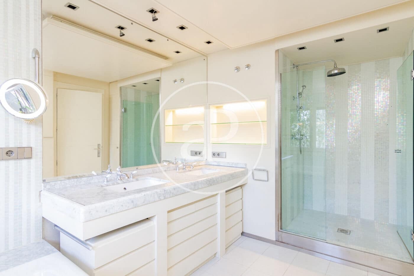 6 camera da letto Appartamento da affittare in Madrid citta con piscina - 8.250 € (Rif: 9574640)