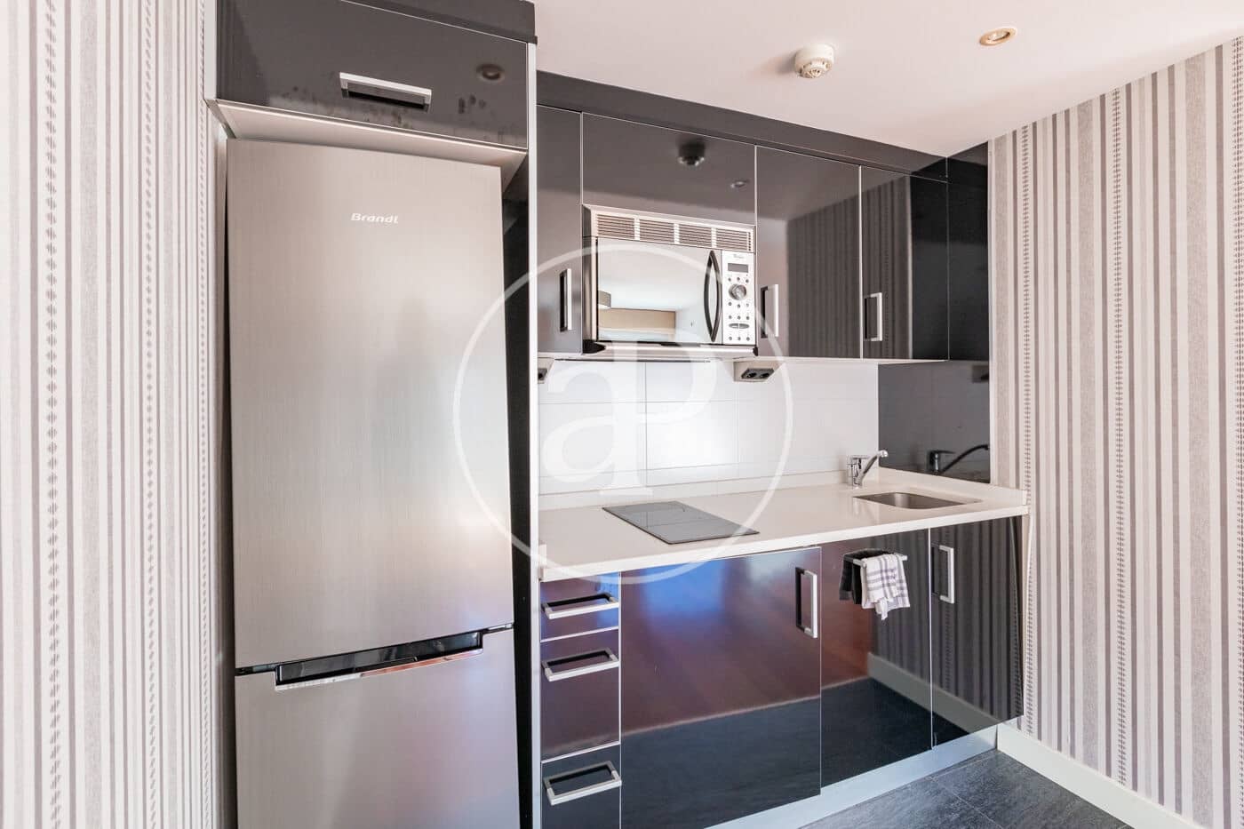 1 slaapkamer Appartement te koop in Madrid stad met zwembad - € 650.000 (Ref: 9574642)