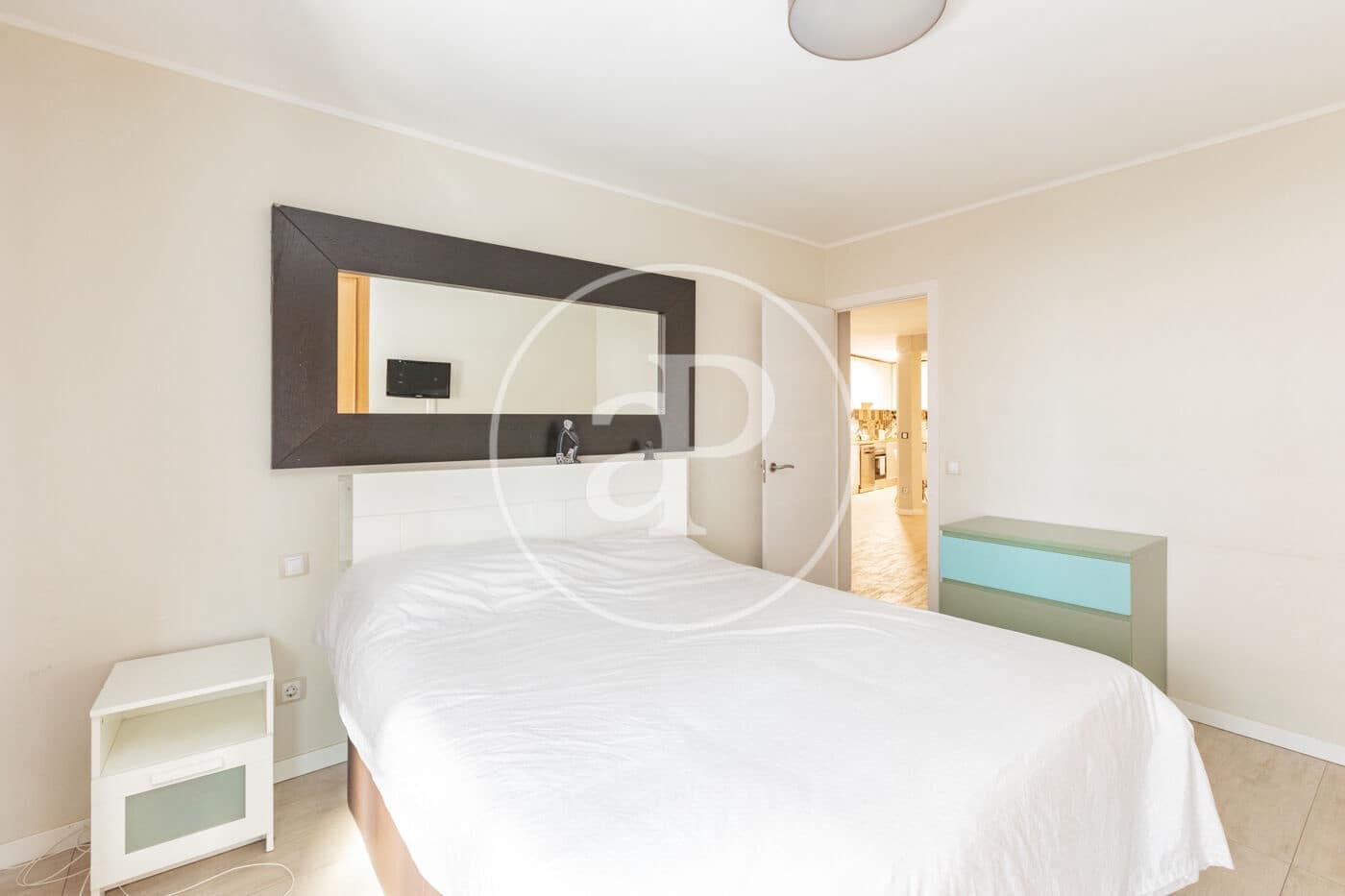 Appartement de 2 chambres à louer à Madrid ville - 2 400 € (Ref: 9582950)