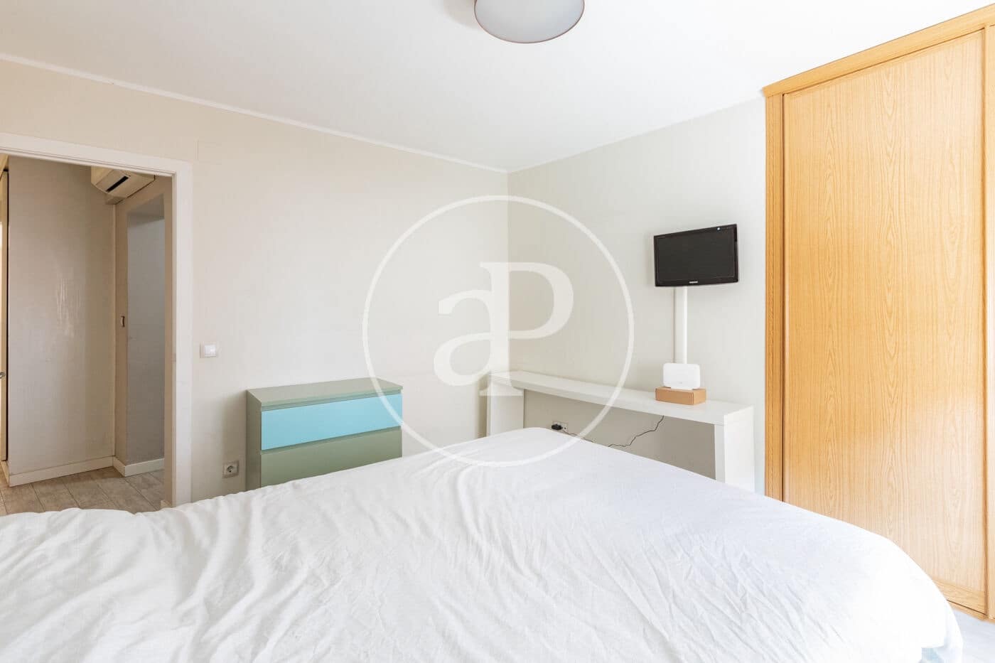 Appartement de 2 chambres à louer à Madrid ville - 2 400 € (Ref: 9582950)