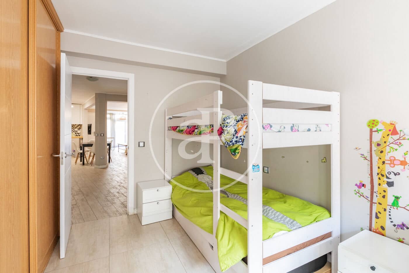 Appartement de 2 chambres à louer à Madrid ville - 2 400 € (Ref: 9582950)