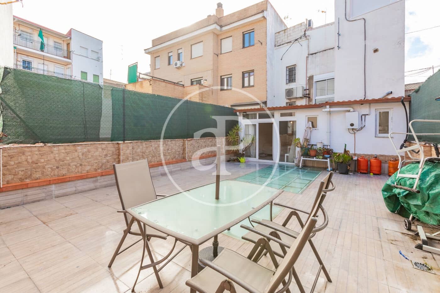 Appartement de 2 chambres à louer à Madrid ville - 2 400 € (Ref: 9582950)