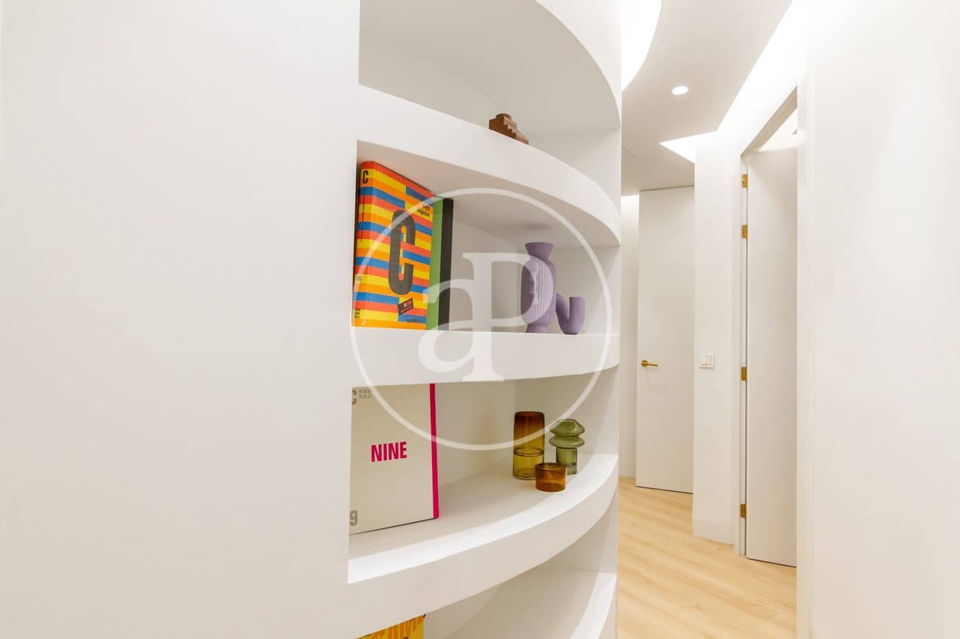 3 quarto Apartamento para arrendar em Madrid cidade - 6 300 € (Ref: 9582951)