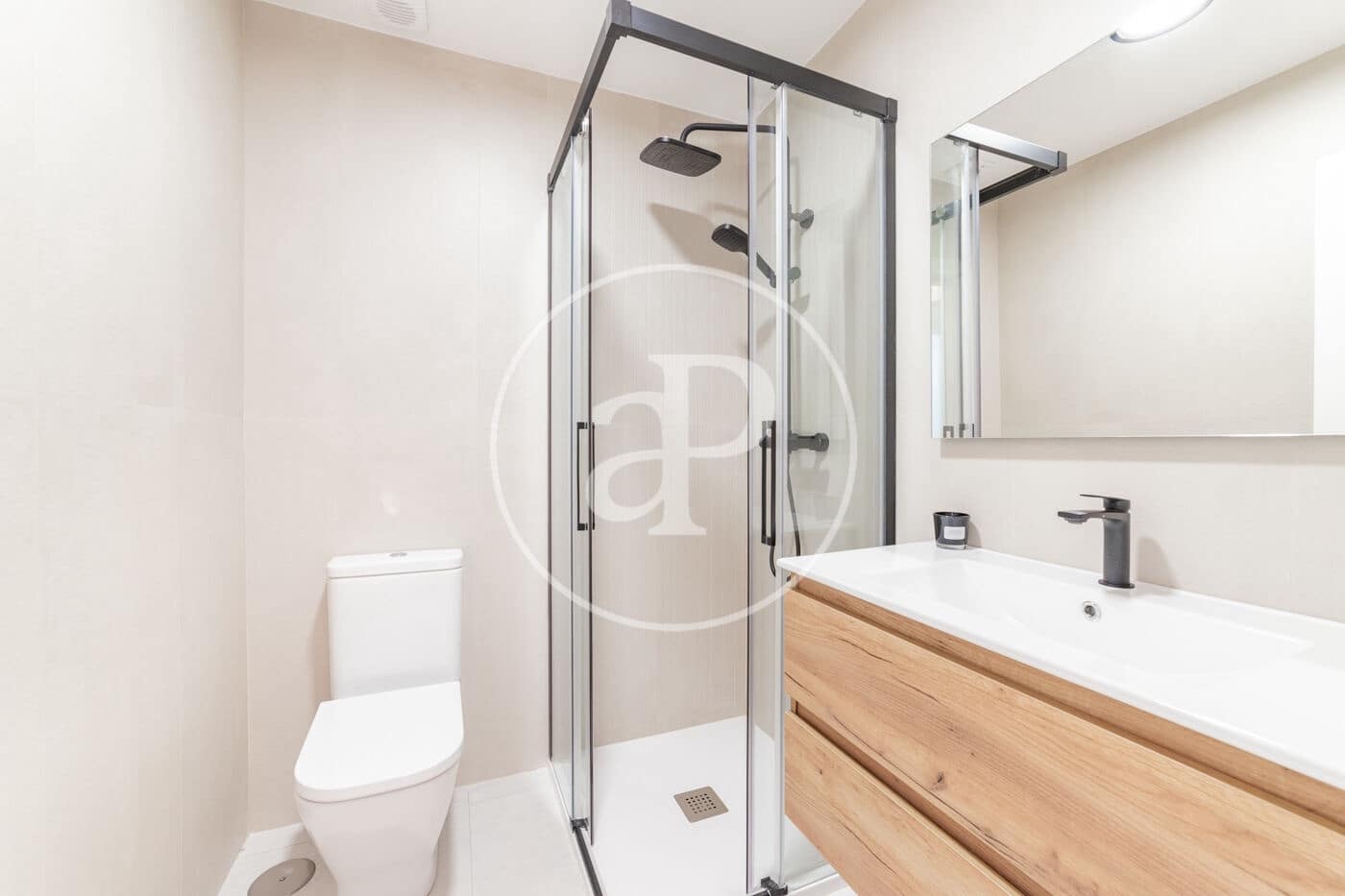 2 soveværelse Penthouse til salg i Madrid by - € 1.190.000 (Ref: 9582952)