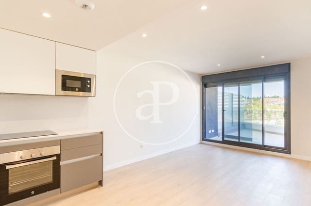 2 camera da letto Appartamento da affittare in Imperial, Madrid città con piscina - 2.198 € (Rif: 9582954)