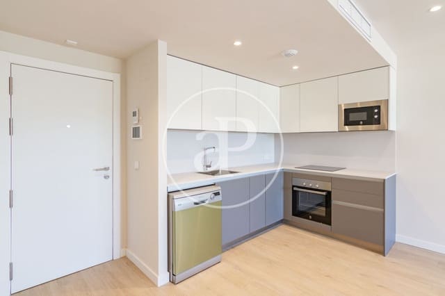 2 camera da letto Appartamento da affittare in Imperial, Madrid città con piscina - 2.198 € (Rif: 9582954)