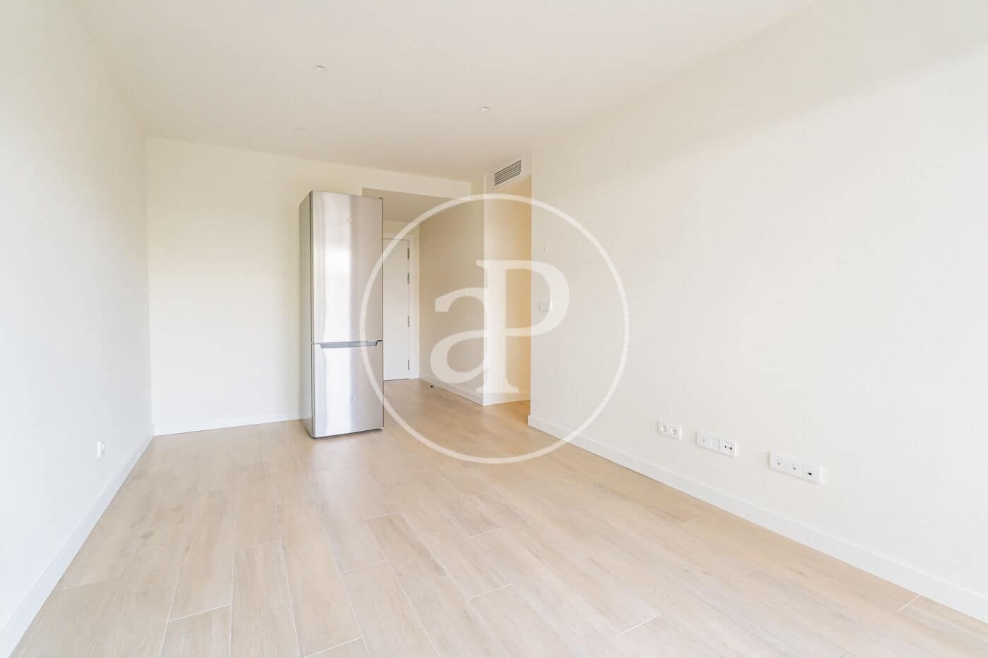 2 sypialnia Apartament do wynajęcia w Miasto Madryt z basenem garażem - 2 198 € (Ref: 9582954)