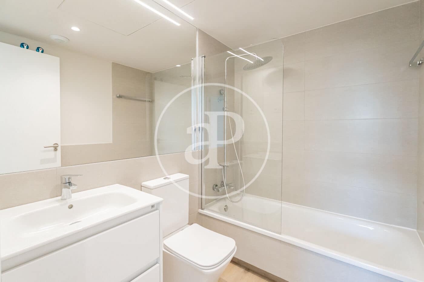 2 sypialnia Apartament do wynajęcia w Miasto Madryt z basenem garażem - 2 198 € (Ref: 9582954)