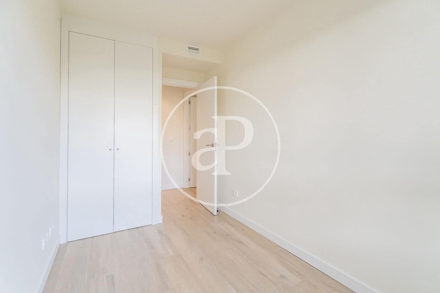 2 sypialnia Apartament do wynajęcia w Miasto Madryt z basenem garażem - 2 198 € (Ref: 9582954)