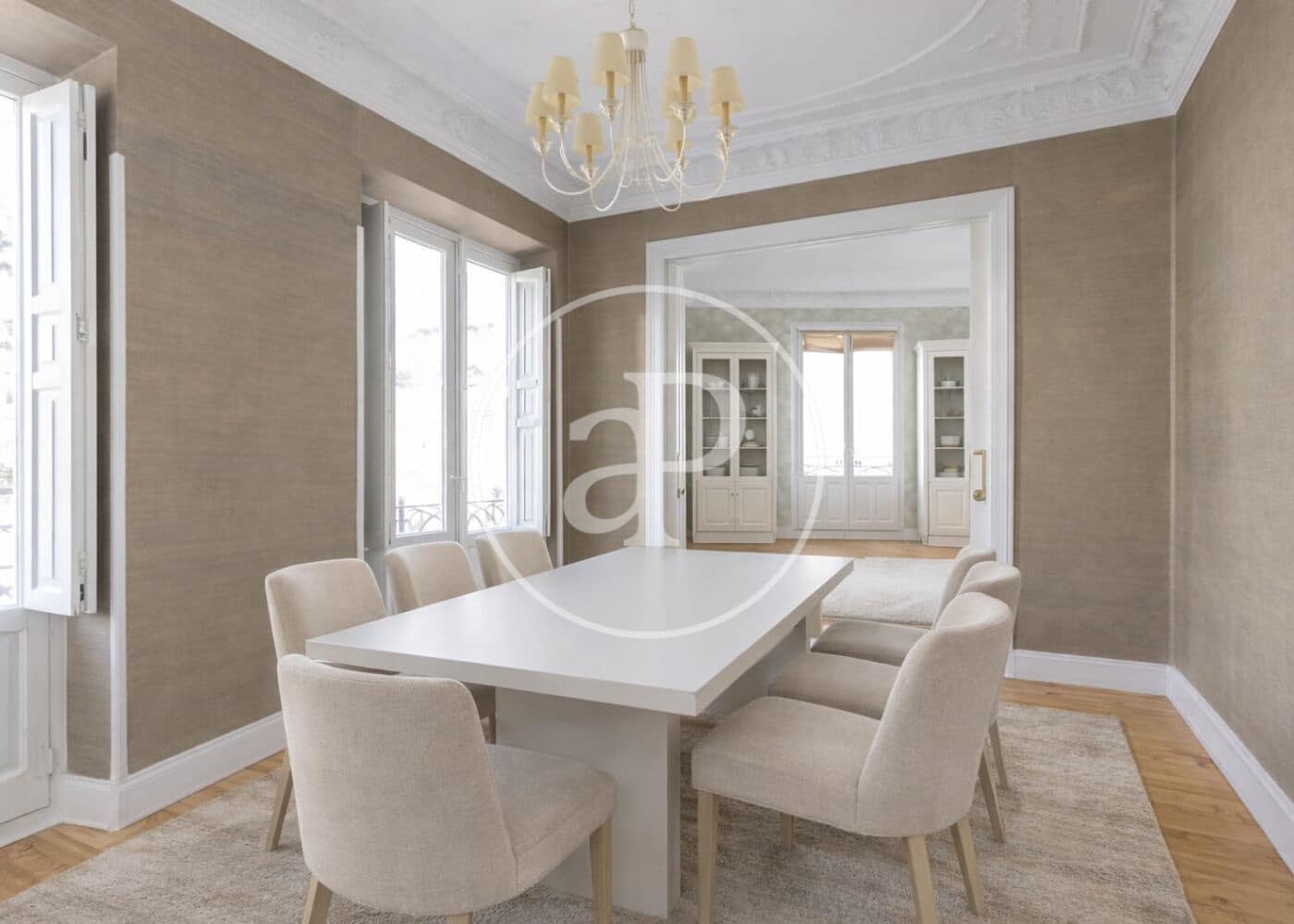 Appartement de 4 chambres à louer à Madrid ville - 4 300 € (Ref: 9582955)