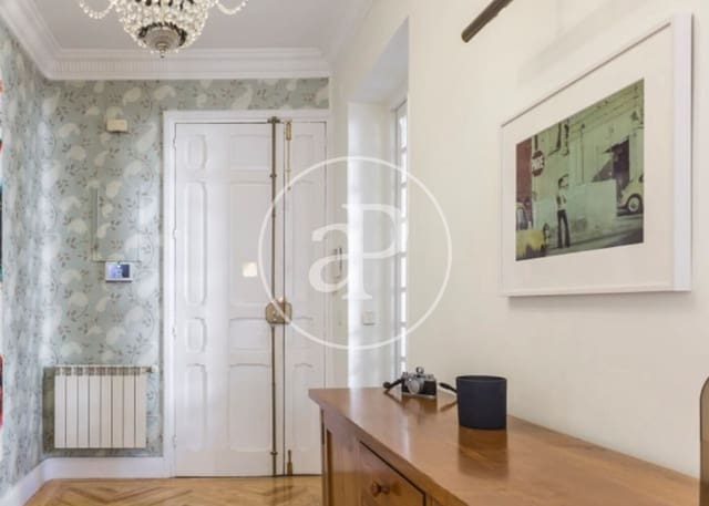 Appartement de 4 chambres à louer à Goya, Madrid ville - 4 300 € (Ref: 9582955)