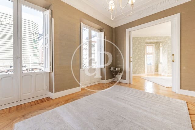 4 sovrum Lägenhet att hyra i Goya, Madrid stad - 4 800 € (Ref: 9582955)