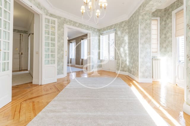 4 sovrum Lägenhet att hyra i Goya, Madrid stad - 4 800 € (Ref: 9582955)