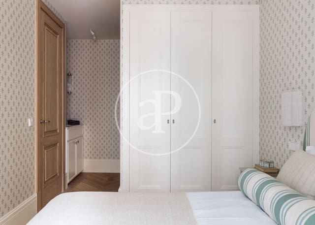 2 quarto Apartamento para venda em Universidad, Madrid cidade - 1 995 000 € (Ref: 9582956)